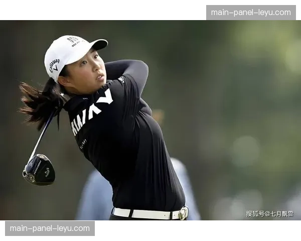 殷若宁在泰国本田LPGA赛决赛轮后九洞爆发，15至17号洞打出-4佳绩，最终位列T15