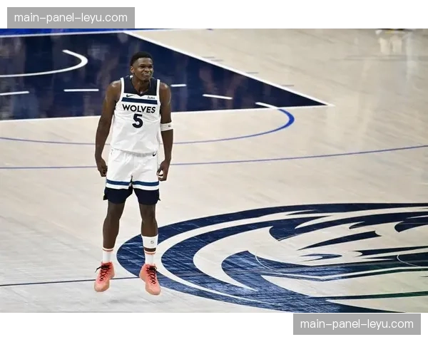 森林狼124-121险胜开拓者，爱德华兹34分麦克丹尼尔斯29+5帽