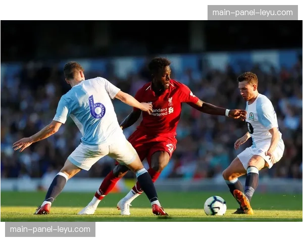 深度分析：战术趋同？解析2026年3月法甲中游球队普遍采用5-3-2防守体系的现象