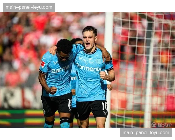 聚焦未来之星：勒沃库森16岁青训中场获德甲首秀机会